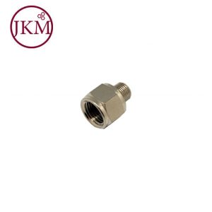 REDUCER 1/8M X 1/4F (GAV 1215-2)