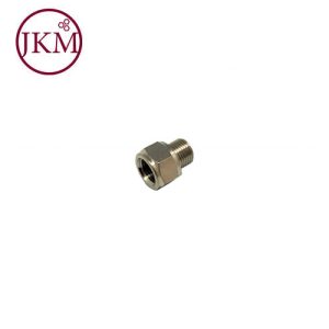 REDUCER 1/8F X 1/8M (GAV 1215-1)